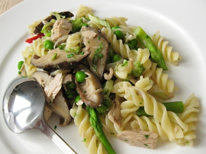 Tuna Pasta with Olives &amp; Artichokes